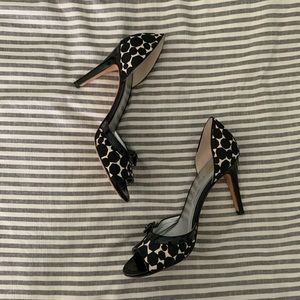 Black and white Marc Fisher pumps